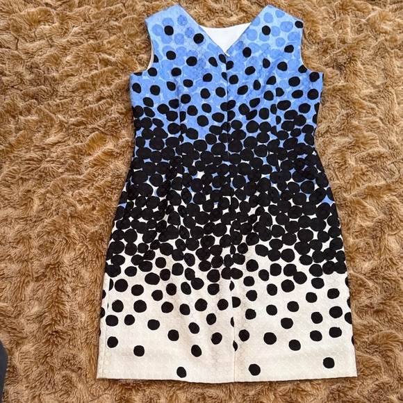 Tahari by Arthur S. Levine Elegant Blue and Black Polka Dot Dress size 8P - Picture 9 of 11